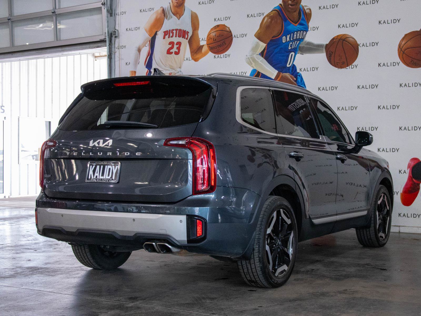Used 2024 Kia Telluride S w/ S Sunroof Package FWD image 26