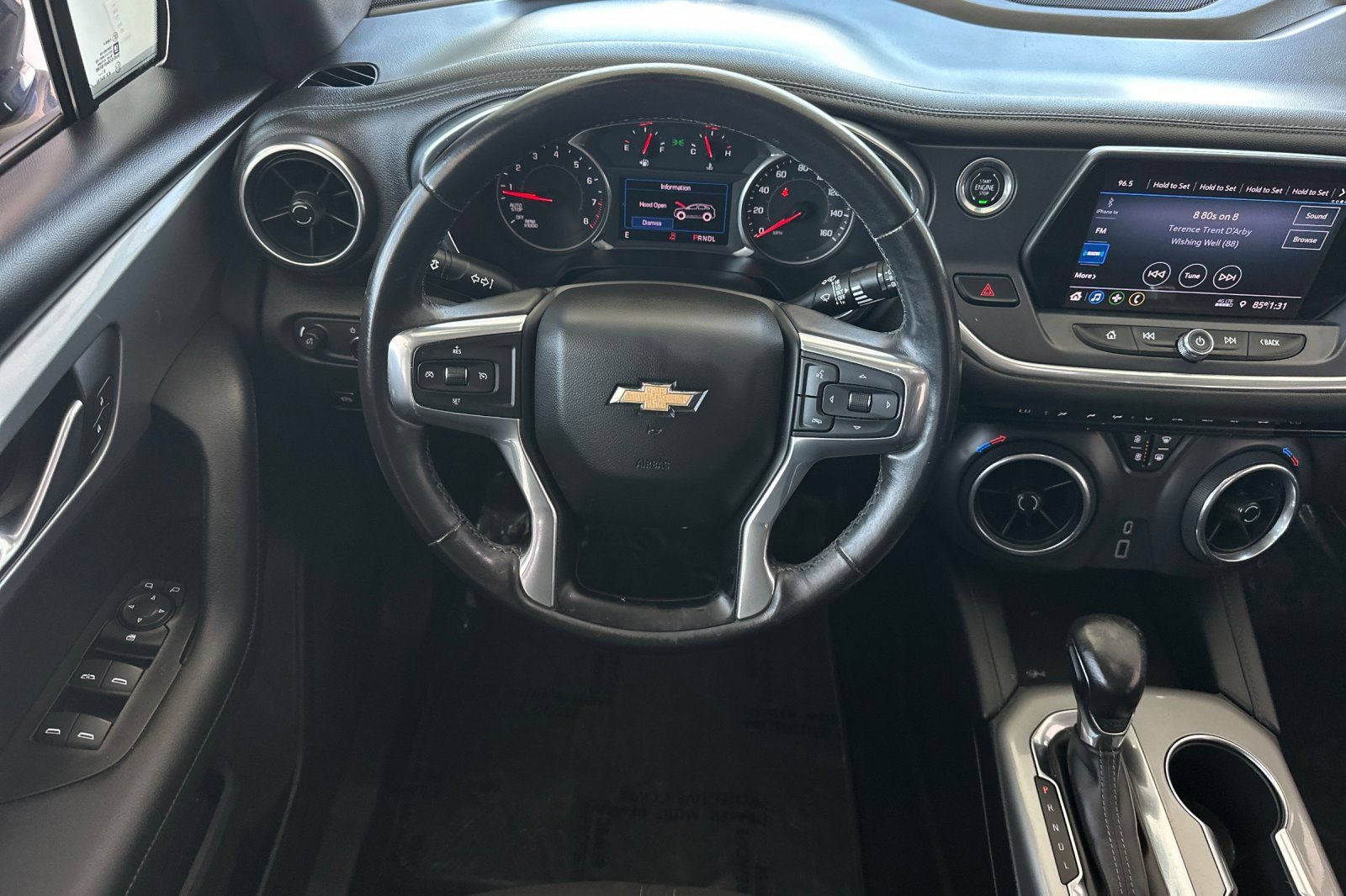 Used 2019 Chevrolet Blazer LT FWD image 17
