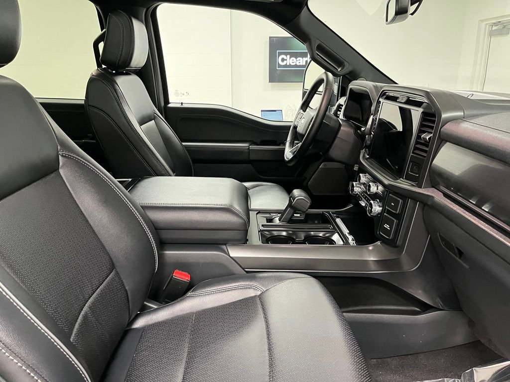 Used 2025 Ford F150 Lariat AWD/4WD image 59