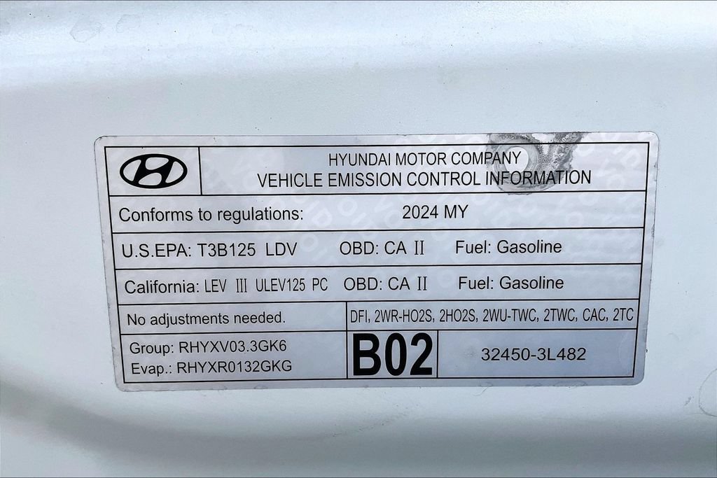Used 2024 Genesis G70 3.3T Advanced RWD image 36