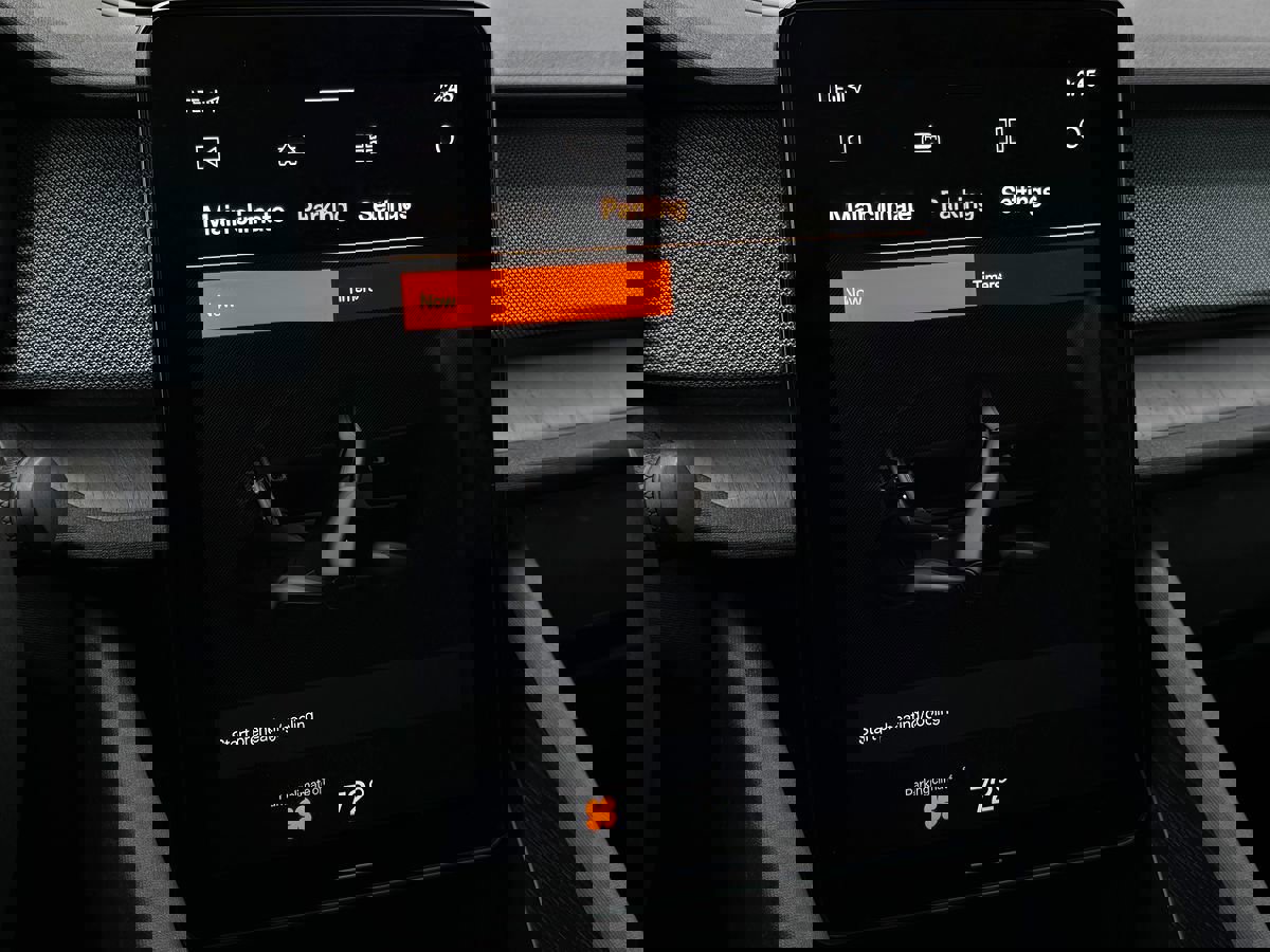 Used 2022 Polestar Polestar 2 w/ Plus Package image 33