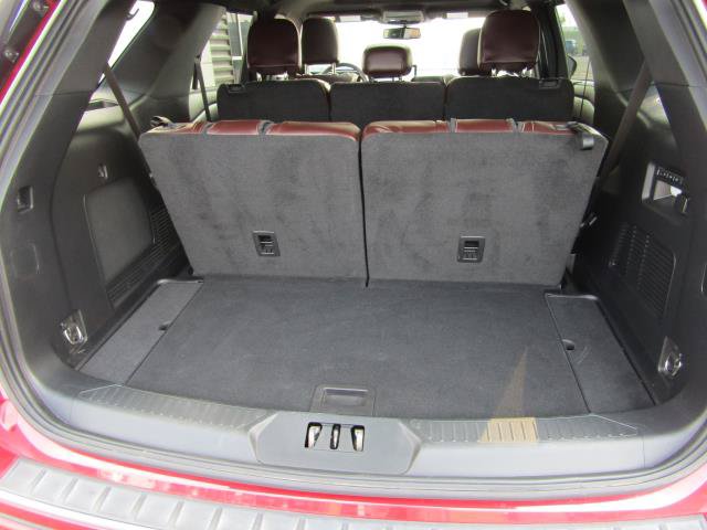 Certified 2022 Ford Explorer Platinum w/ Equipment Group 601A AWD/4WD image 16