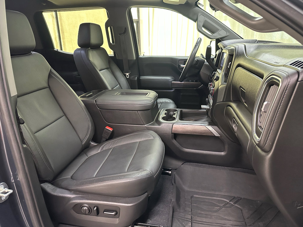 Used 2020 Chevrolet Silverado 1500 LTZ w/ LTZ Plus Package AWD/4WD image 26