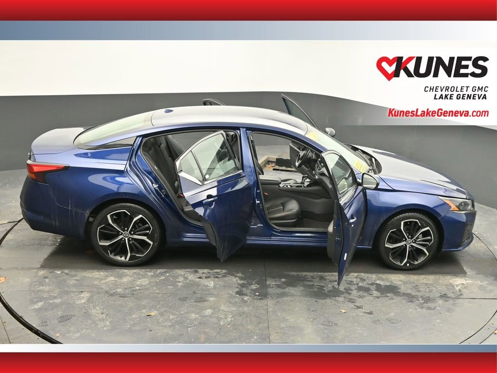 Used 2024 Nissan Altima 2.5 SR image 64