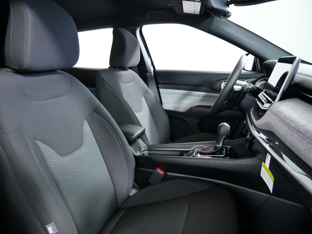 Used 2024 Jeep Compass Sport image 20