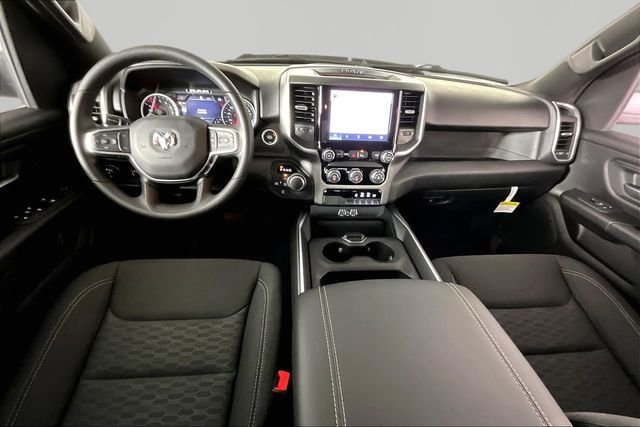 New 2026 RAM 1500 Express AWD/4WD image 6