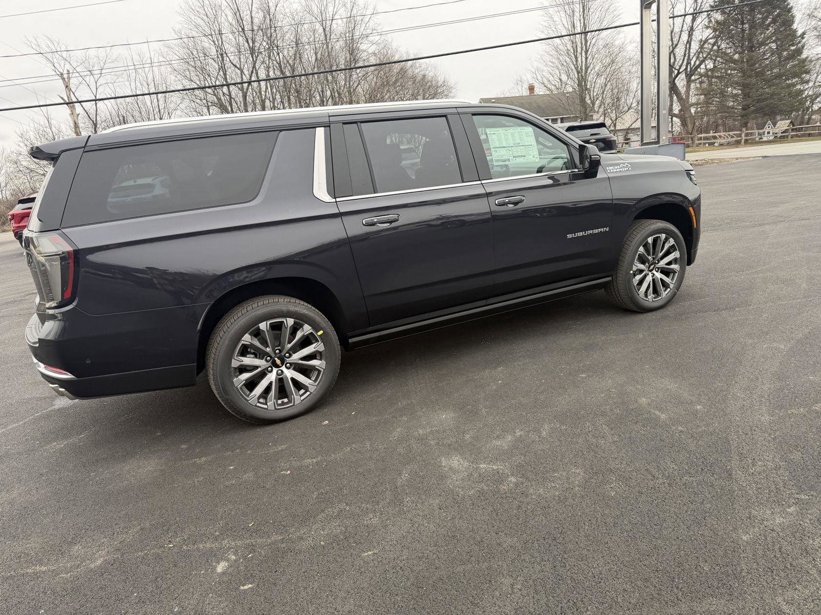 New 2026 Chevrolet Suburban High Country image 6