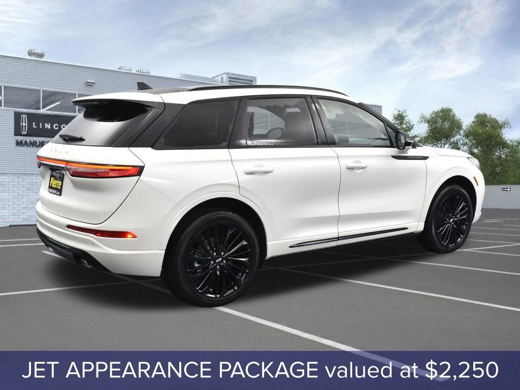 New 2025 Lincoln Corsair Grand Touring w/ Equipment Group 301A image 4