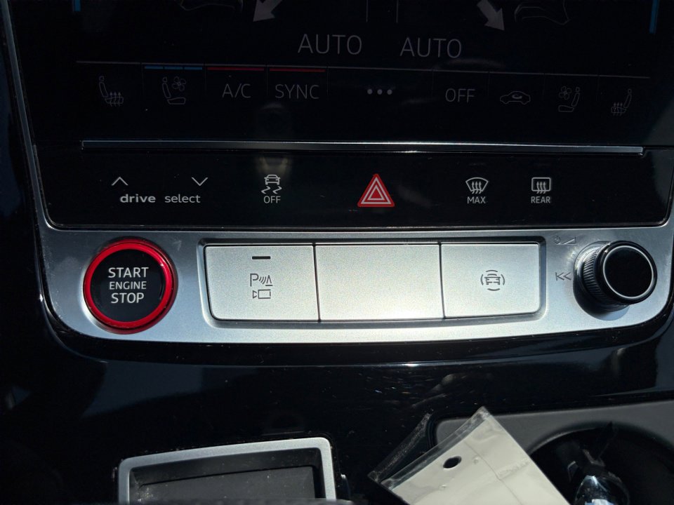 Used 2023 Audi SQ7 Premium Plus w/ Executive Package AWD/4WD image 20