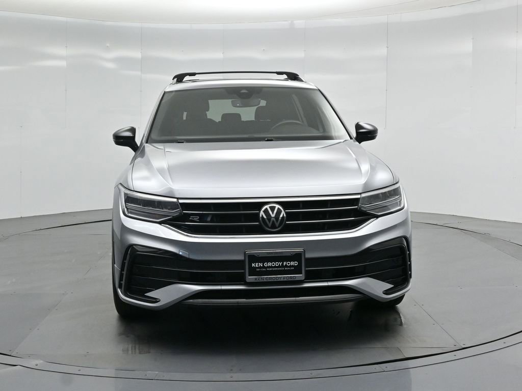 Used 2023 Volkswagen Tiguan SE R-Line image 20