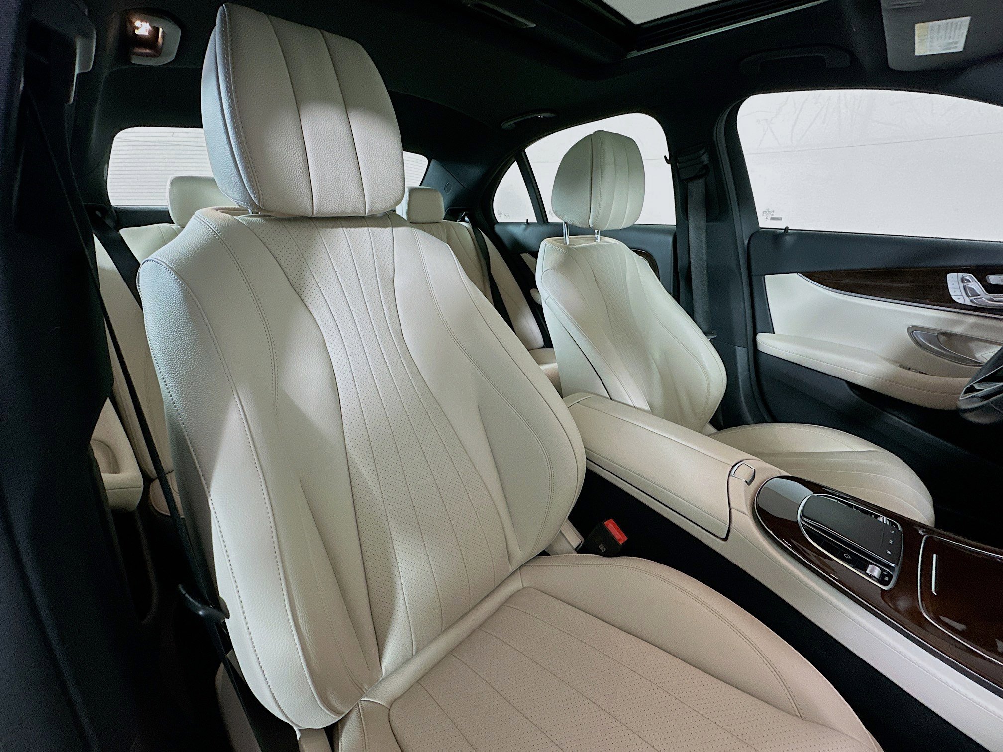 Certified 2023 Mercedes-Benz E 450 4MATIC Sedan image 28