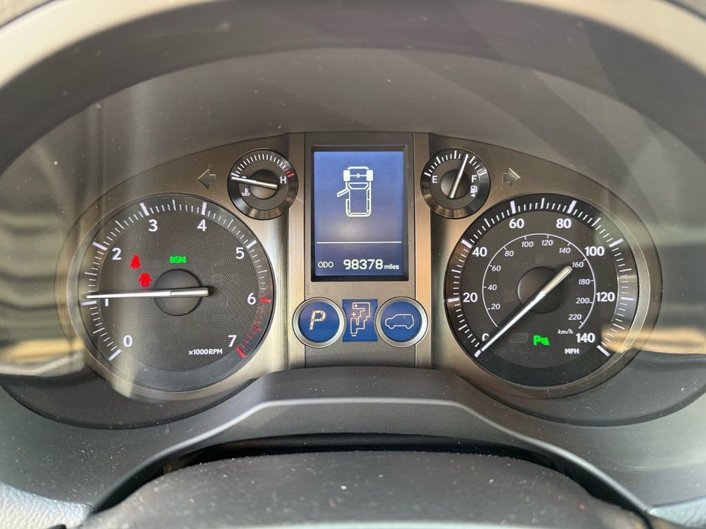 Used 2017 Lexus GX 460 Premium image 9