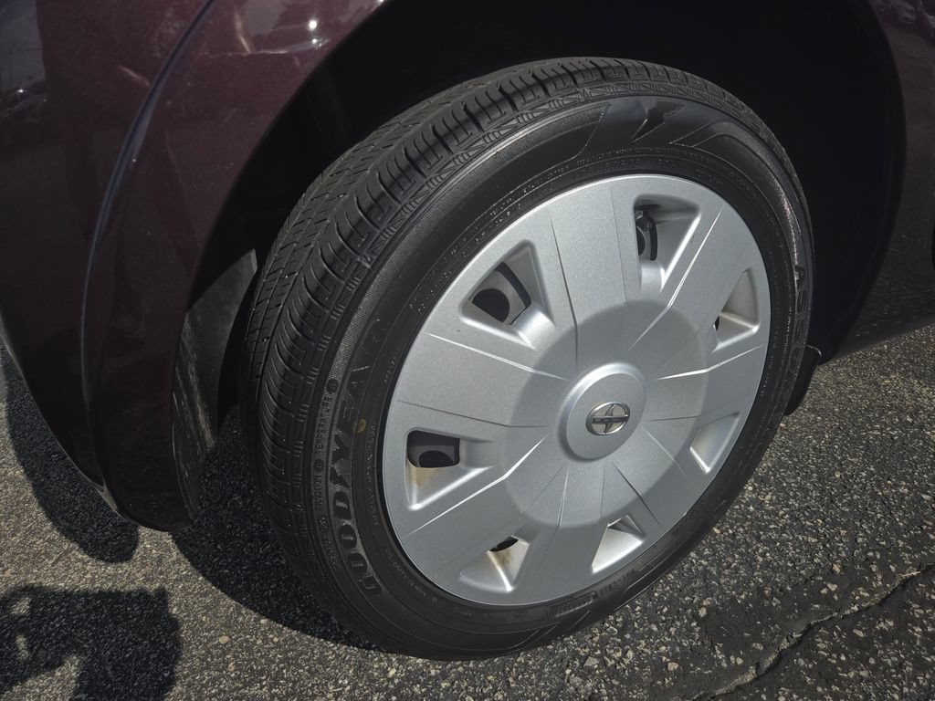 Used 2013 Scion iQ FWD image 19
