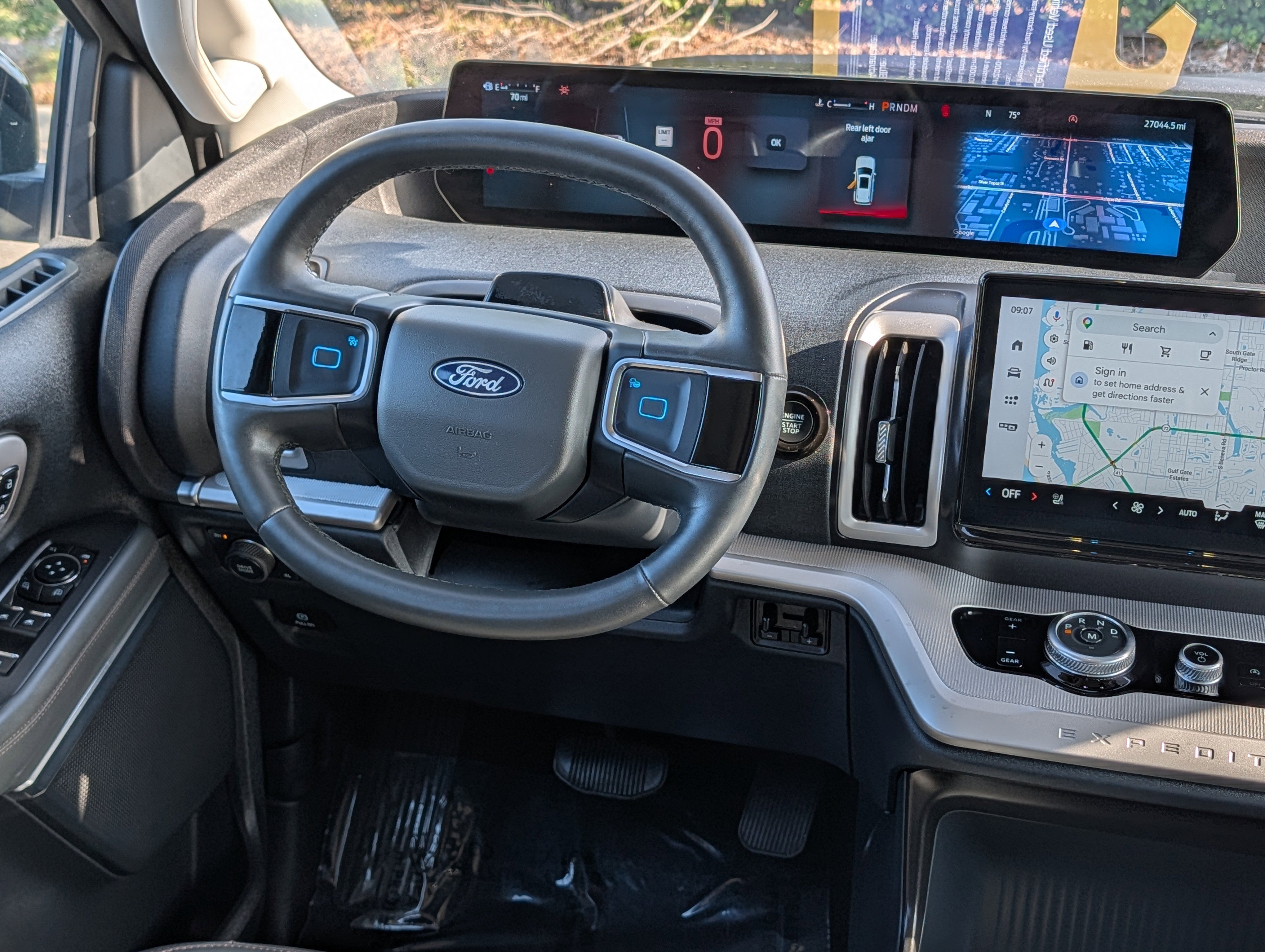 Certified 2025 Ford Expedition Active AWD/4WD image 20