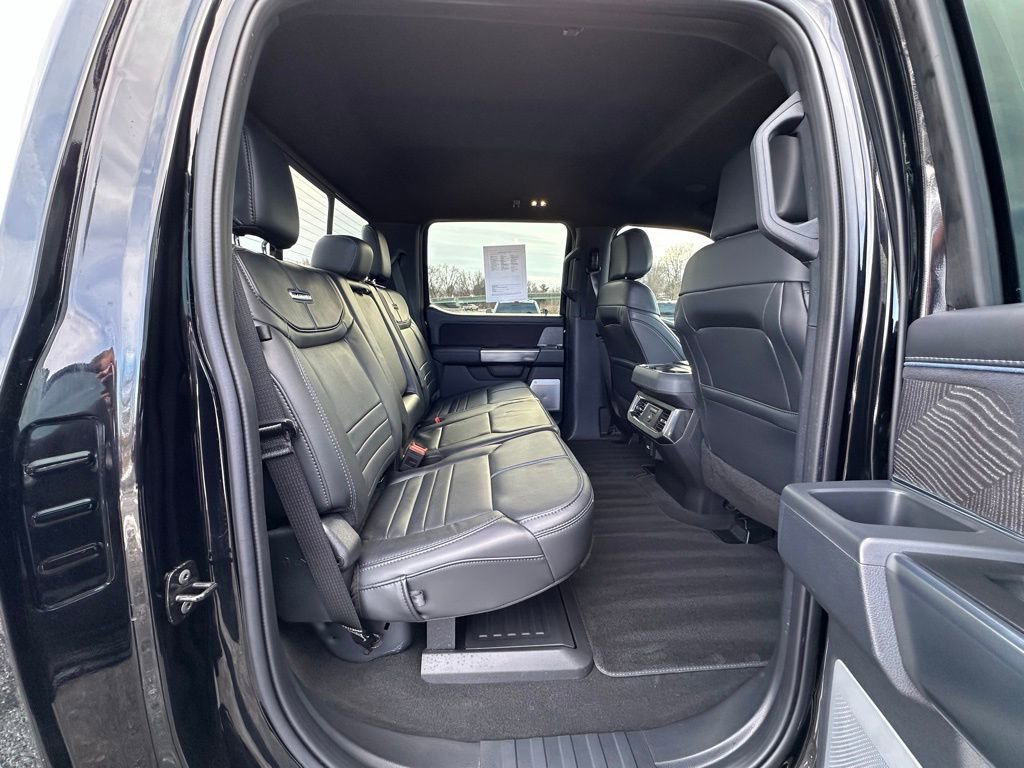 Used 2025 Ford F350 Platinum w/ Tremor Off-Road Package image 25