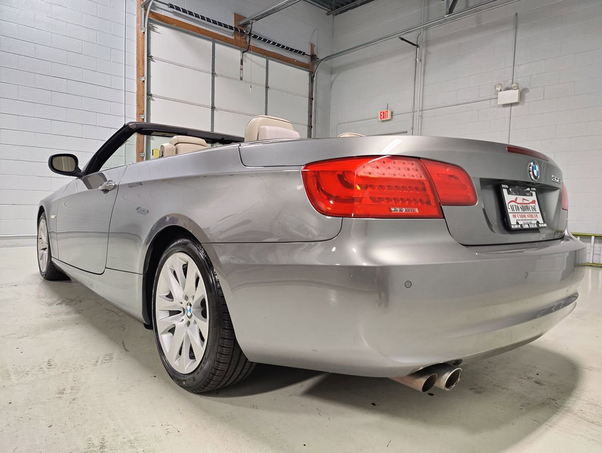 Used 2011 BMW 328i Convertible RWD image 19