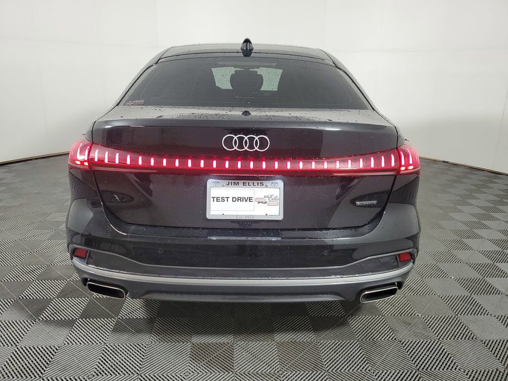 Used 2025 Audi A5 2.0T Premium Plus w/ Premium Plus AWD/4WD image 5