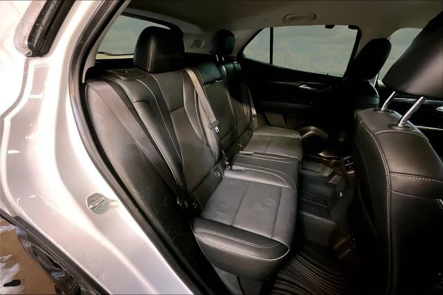 Used 2023 Buick Envision Essence image 25