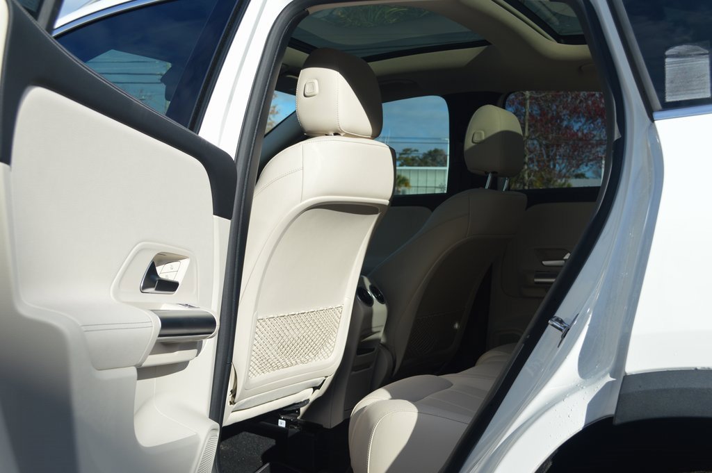 Certified 2023 Mercedes-Benz GLA 250 image 30