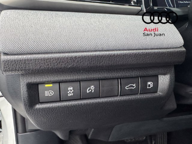 Used 2025 Toyota Camry LE FWD image 29