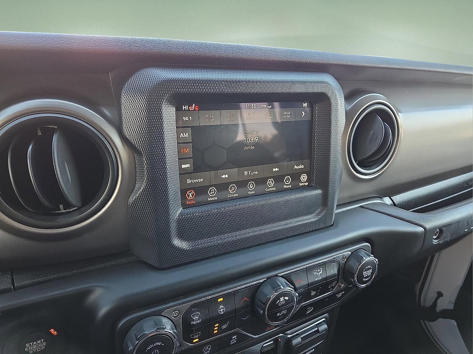 Used 2020 Jeep Wrangler Unlimited Sport S image 16