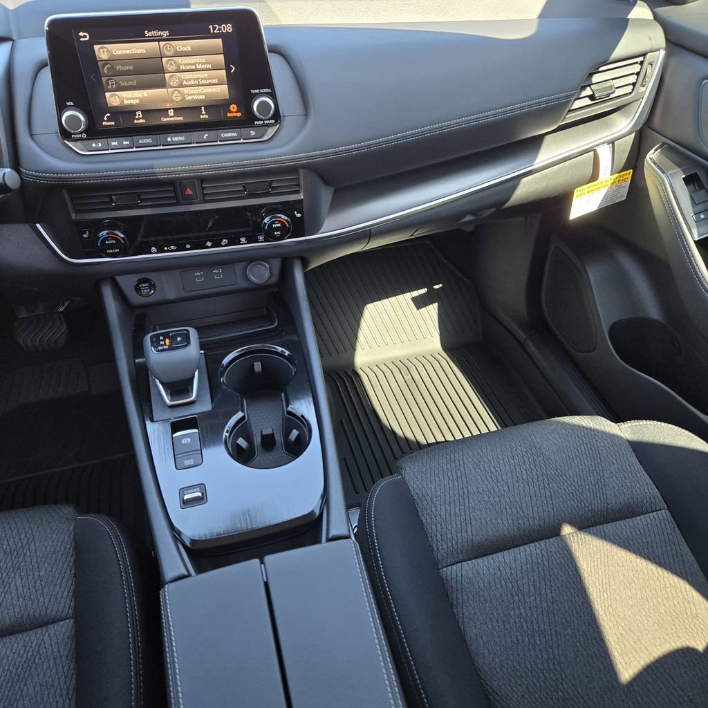 New 2026 Nissan Rogue SV w/ Cold Weather Package FWD image 12