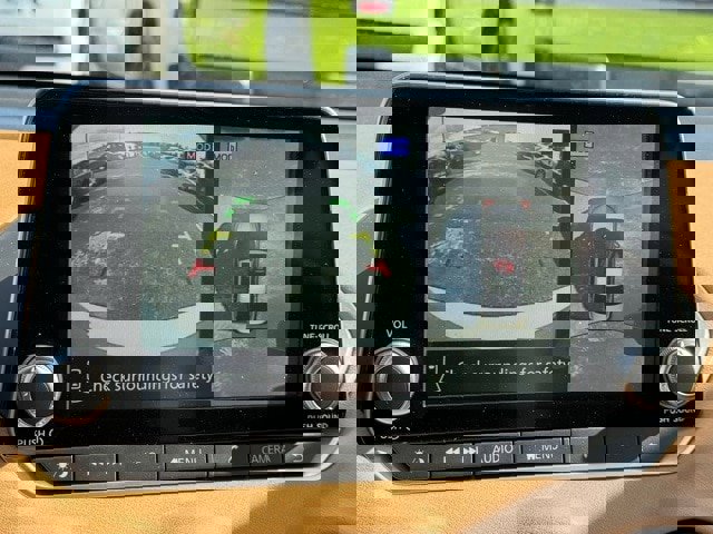 New 2025 Nissan Sentra SV w/ SV Premium Package image 33