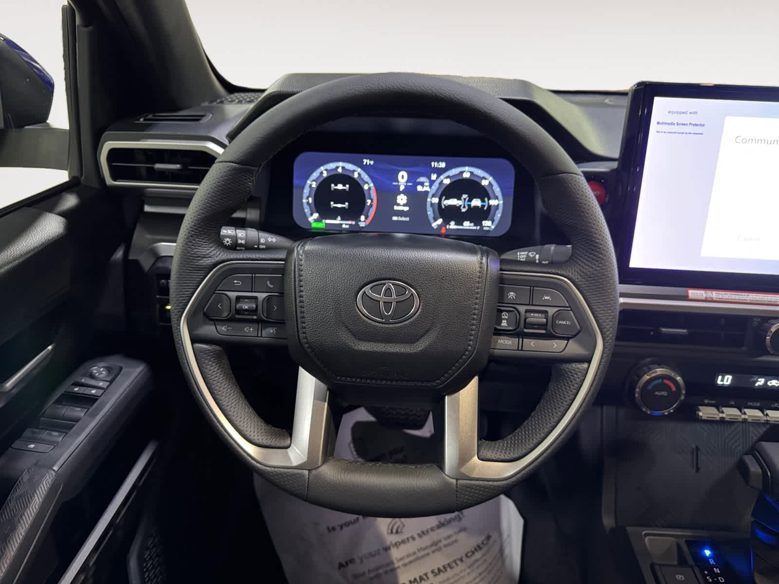 New 2025 Toyota Tacoma TRD Off-Road image 15