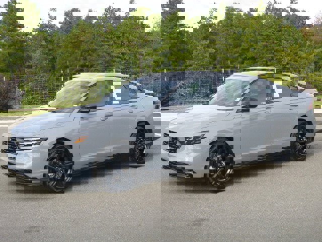 Used 2025 Honda Accord Sport