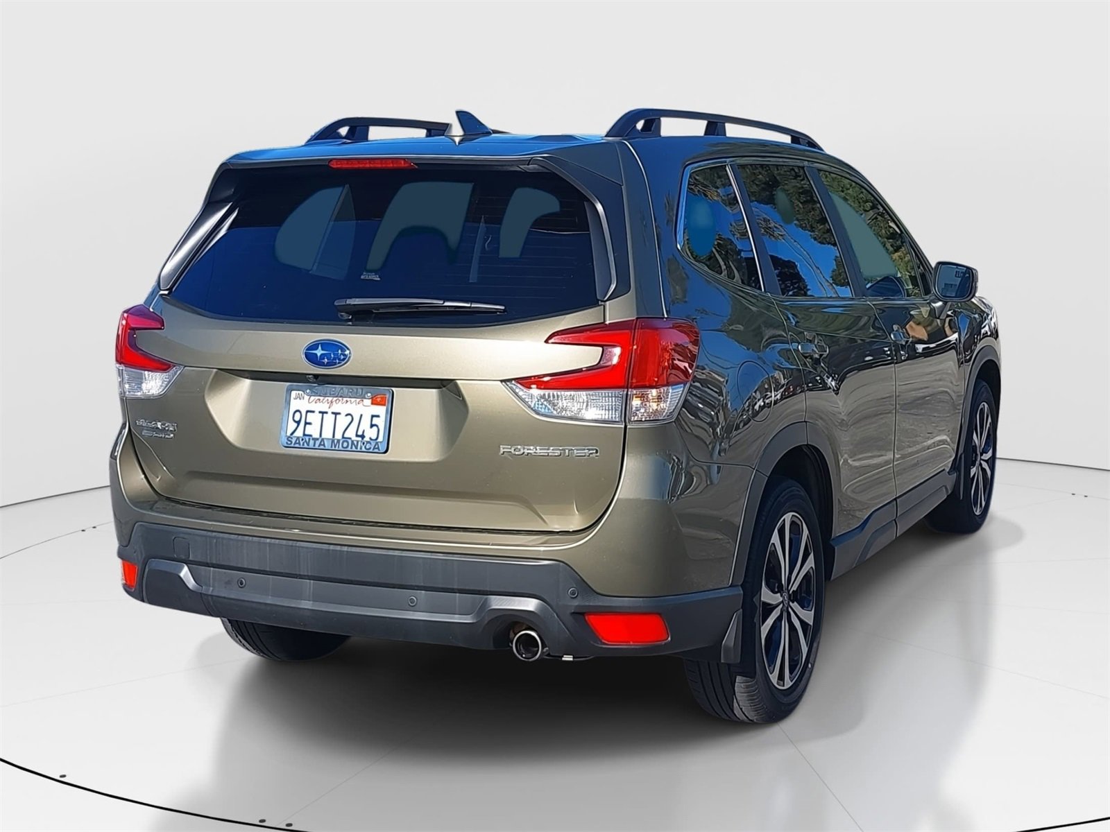Certified 2023 Subaru Forester Limited image 7