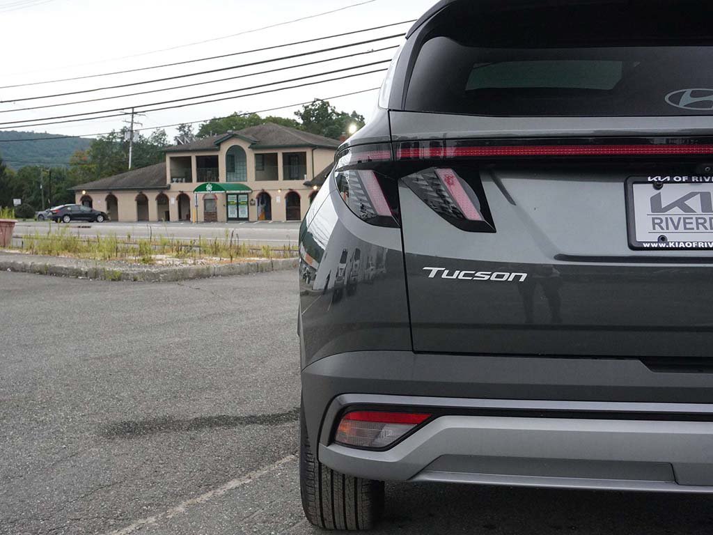 Used 2025 Hyundai Tucson SEL AWD/4WD image 16