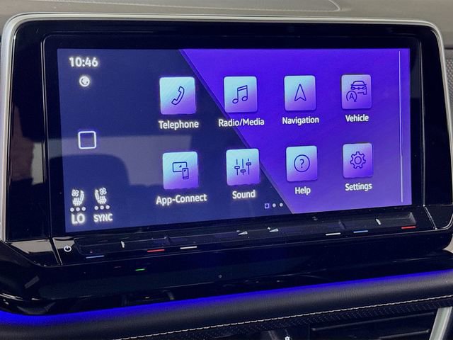 Used 2024 Volkswagen Atlas Cross Sport SEL R-Line AWD/4WD image 13