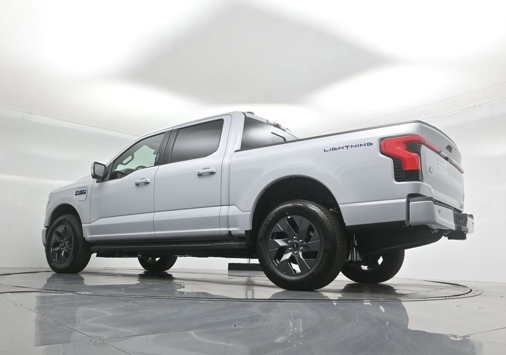 New 2025 Ford F150 Lightning Lariat image 50