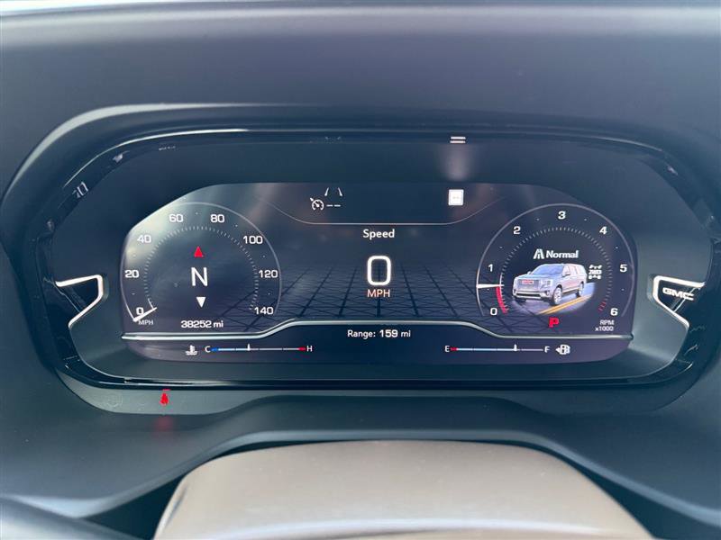 Used 2022 GMC Yukon Denali image 30