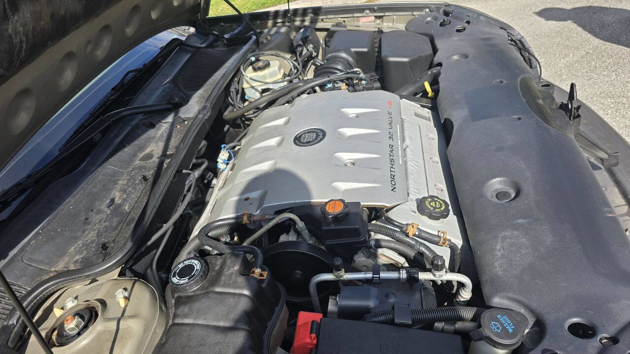 Used 2000 Cadillac De Ville w/ Comfort/Convenience Pkg image 29