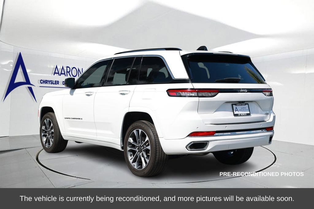 Used 2023 Jeep Grand Cherokee Overland w/ Rear Seat Video Group I image 2