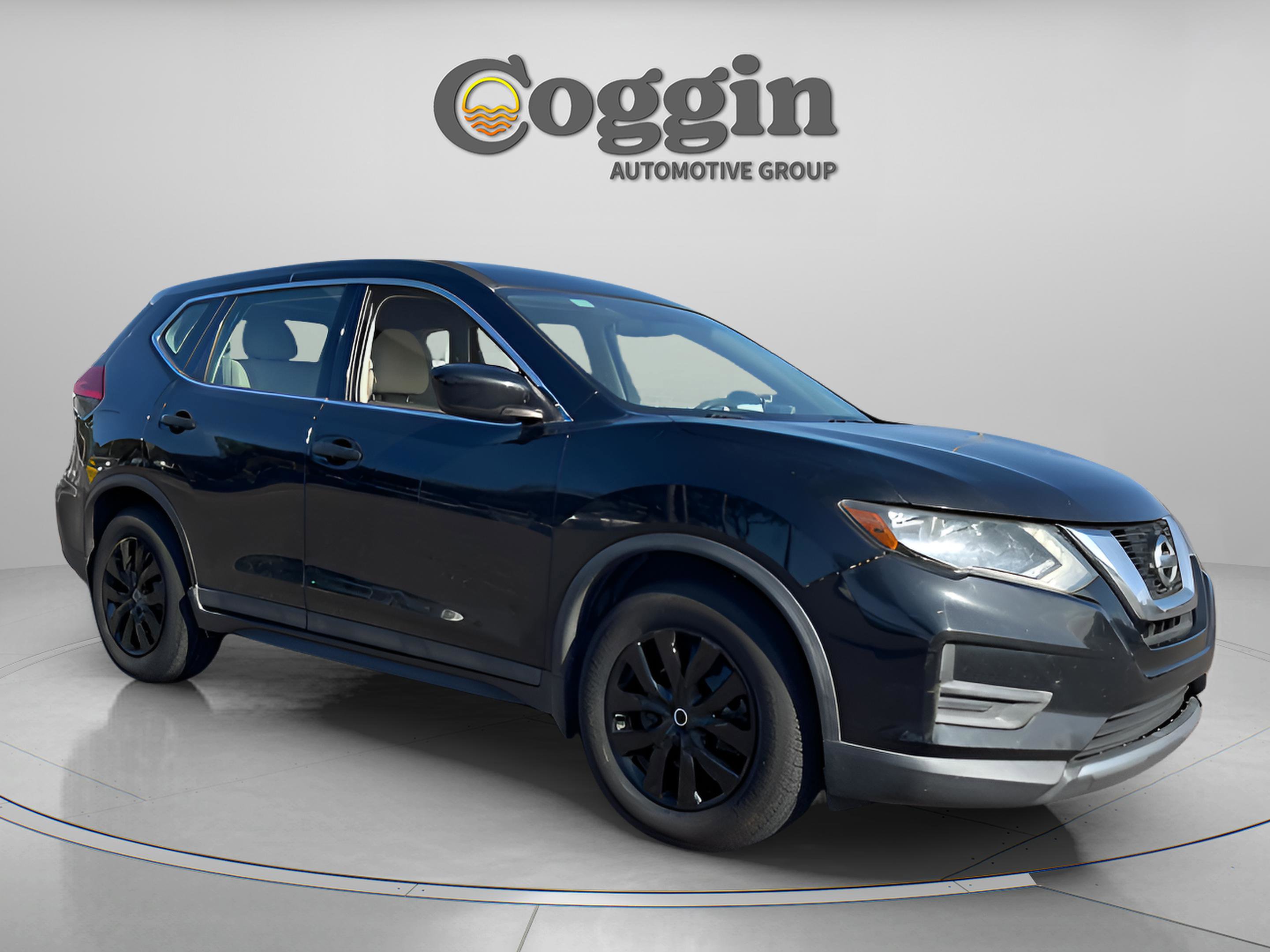Used 2017 Nissan Rogue S image 7