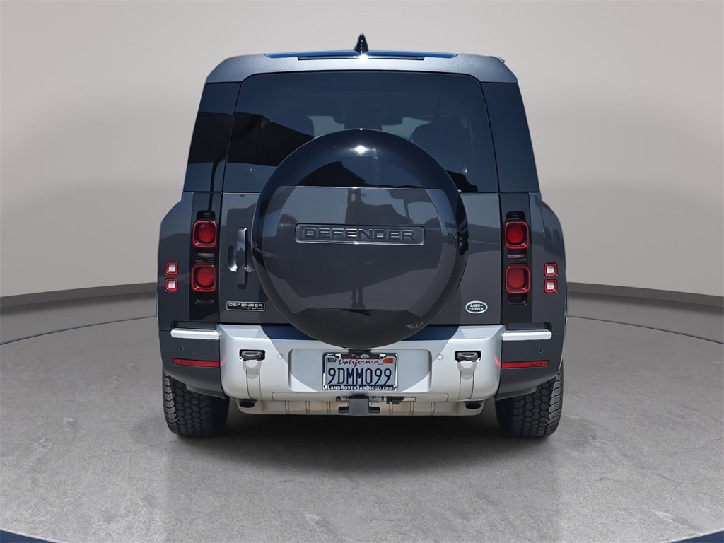 Used 2023 Land Rover Defender 130 First Edition image 6
