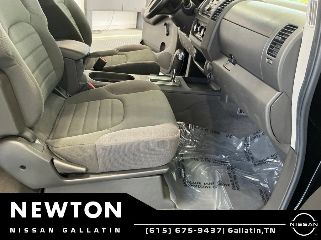 Used 2008 Nissan Frontier SE RWD image 11