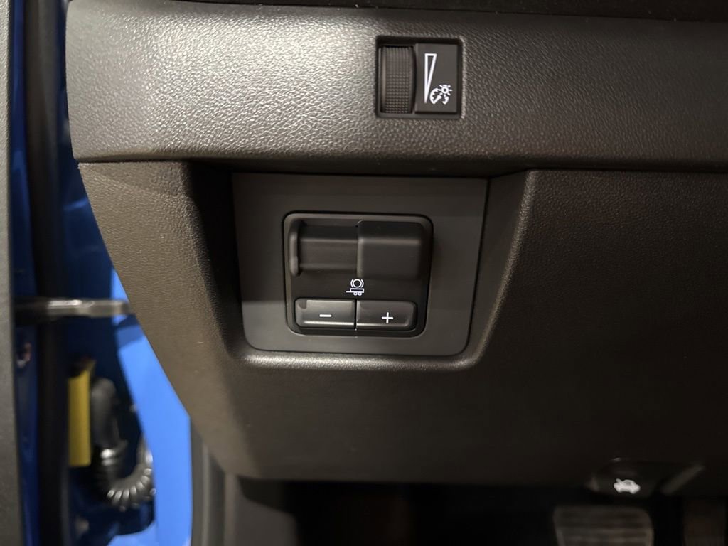 New 2025 Chevrolet Colorado Trail Boss AWD/4WD image 18