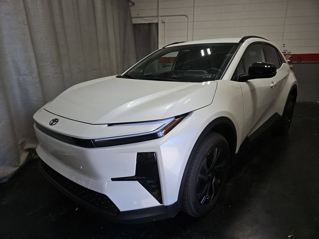 New 2026 Toyota C-HR AWD/4WD image 3