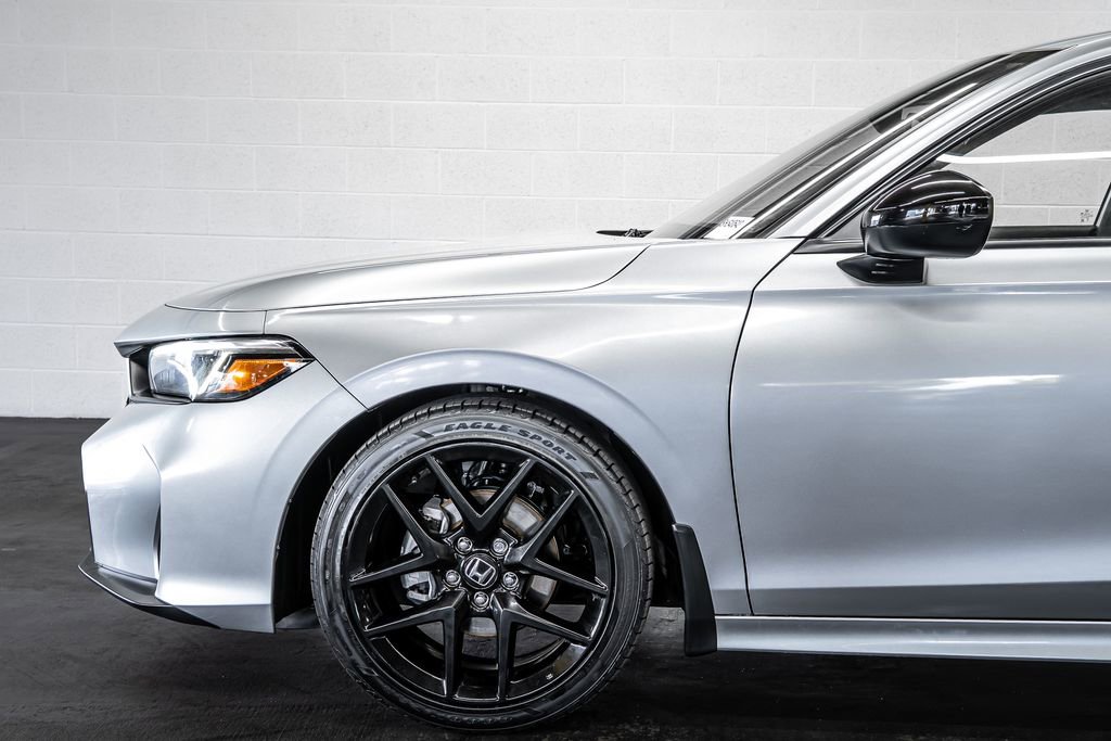 Used 2025 Honda Civic Sport image 12