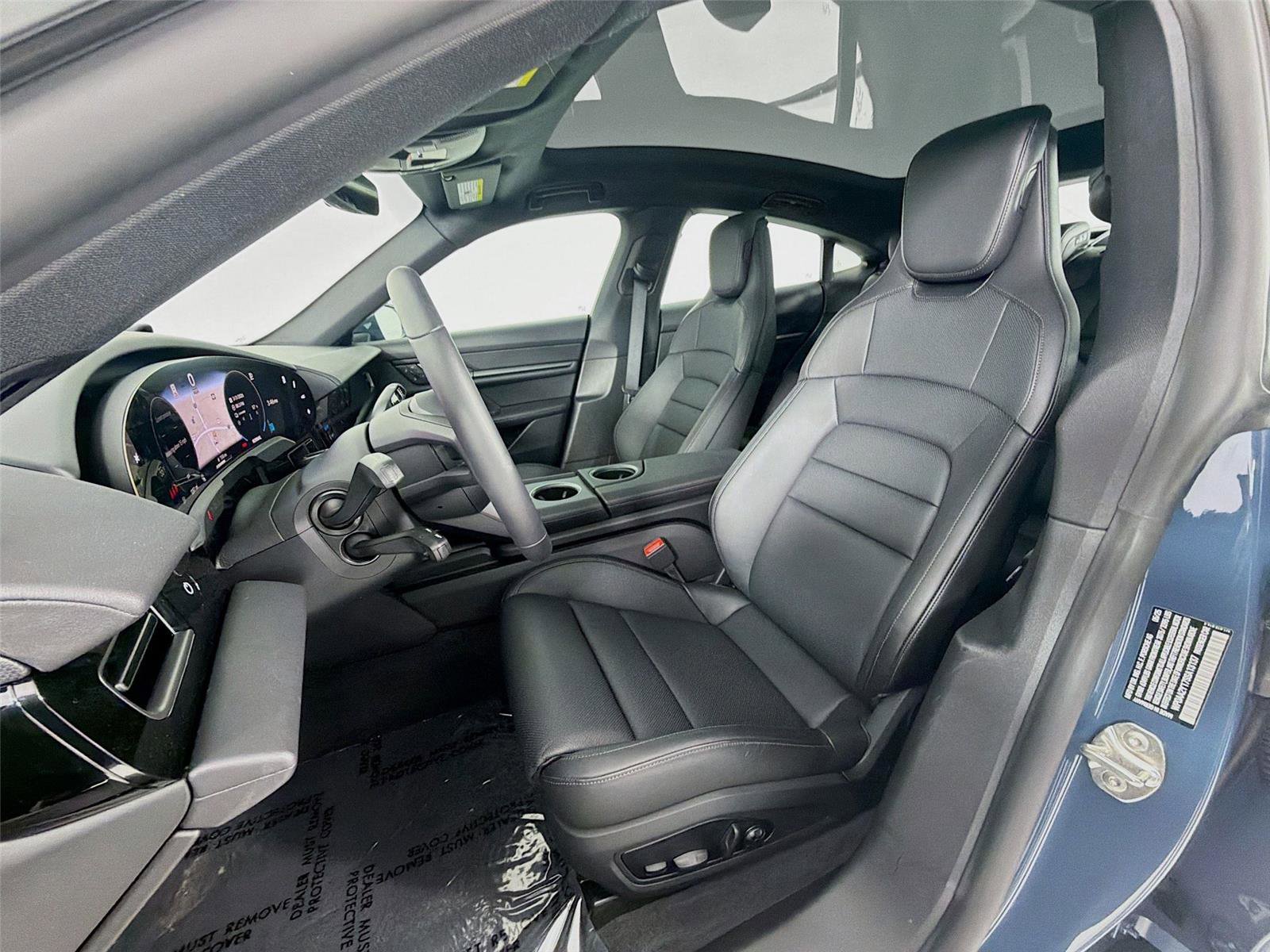 Certified 2025 Porsche Taycan image 5