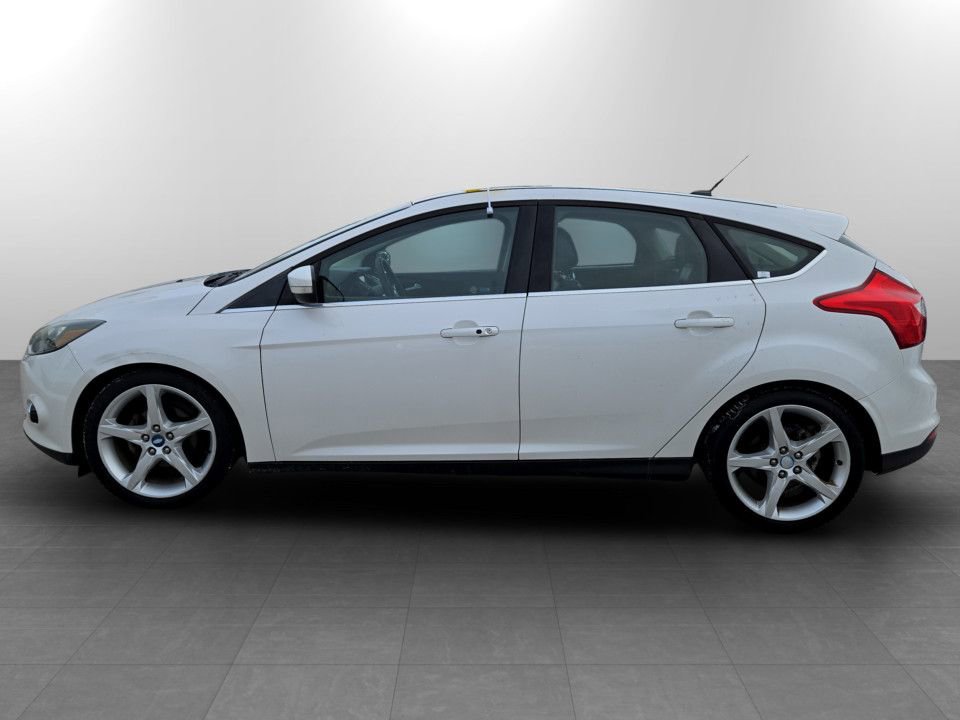 Used 2012 Ford Focus Titanium image 10