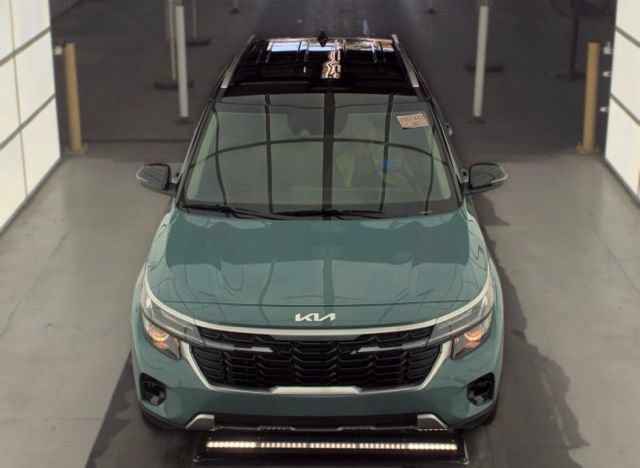 Certified 2026 Kia Seltos S FWD image 2