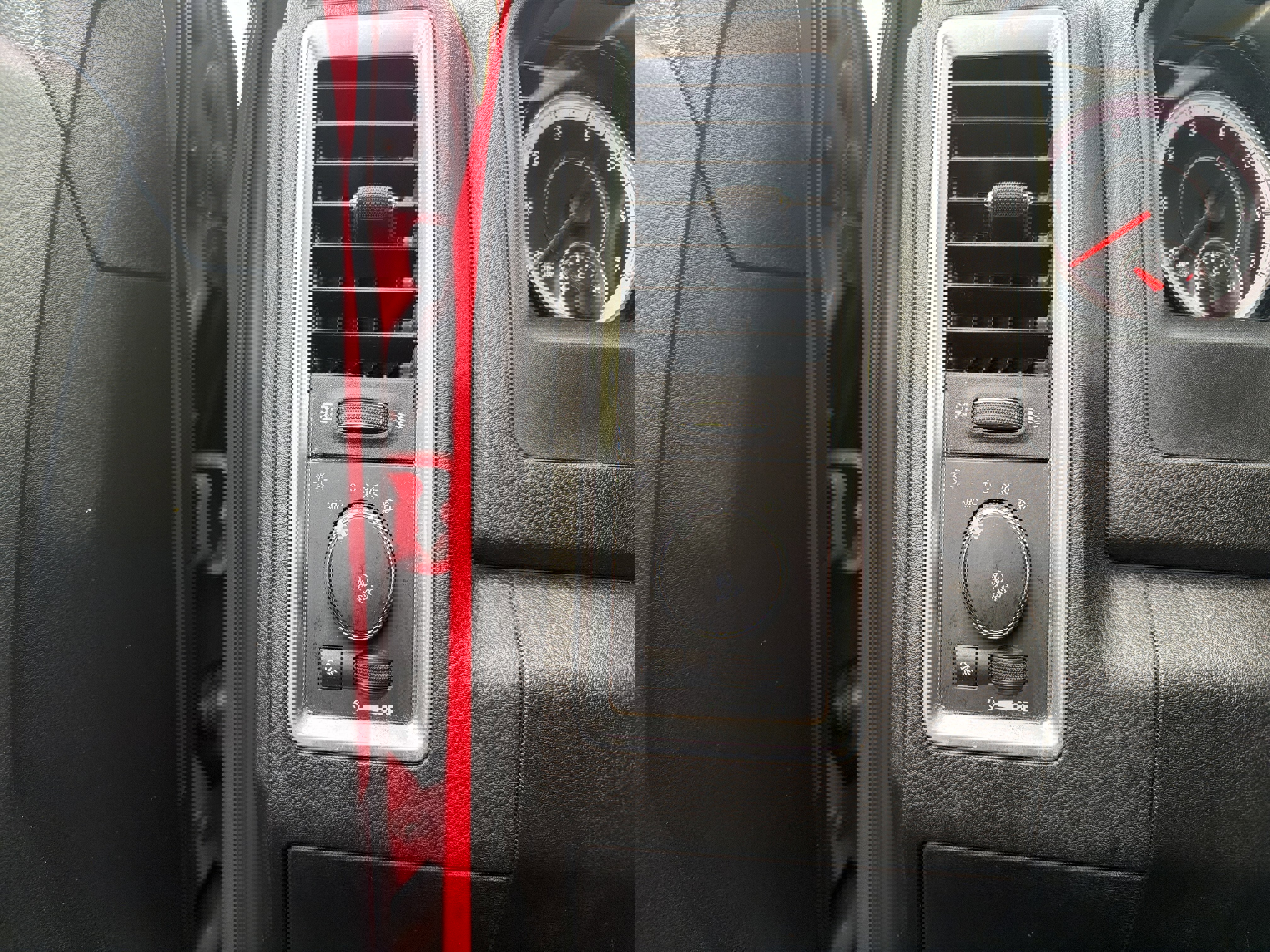 Used 2022 RAM 1500 Classic Warlock w/ Trailer & Traction Group image 16