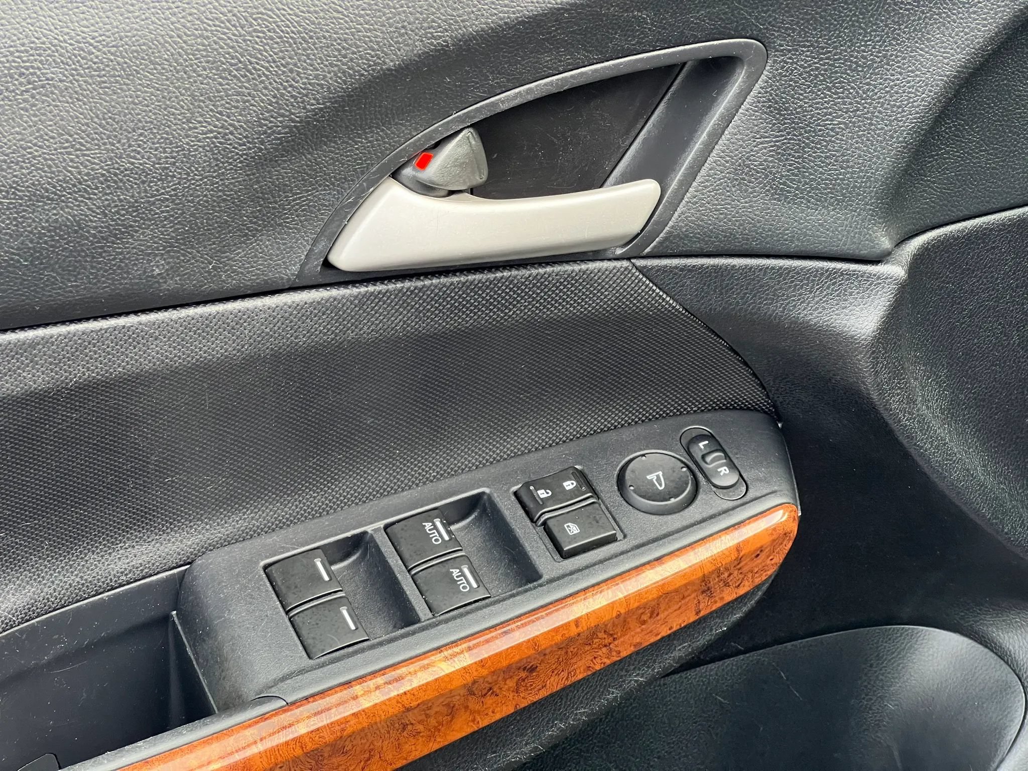 Used 2012 Honda Accord EX image 31