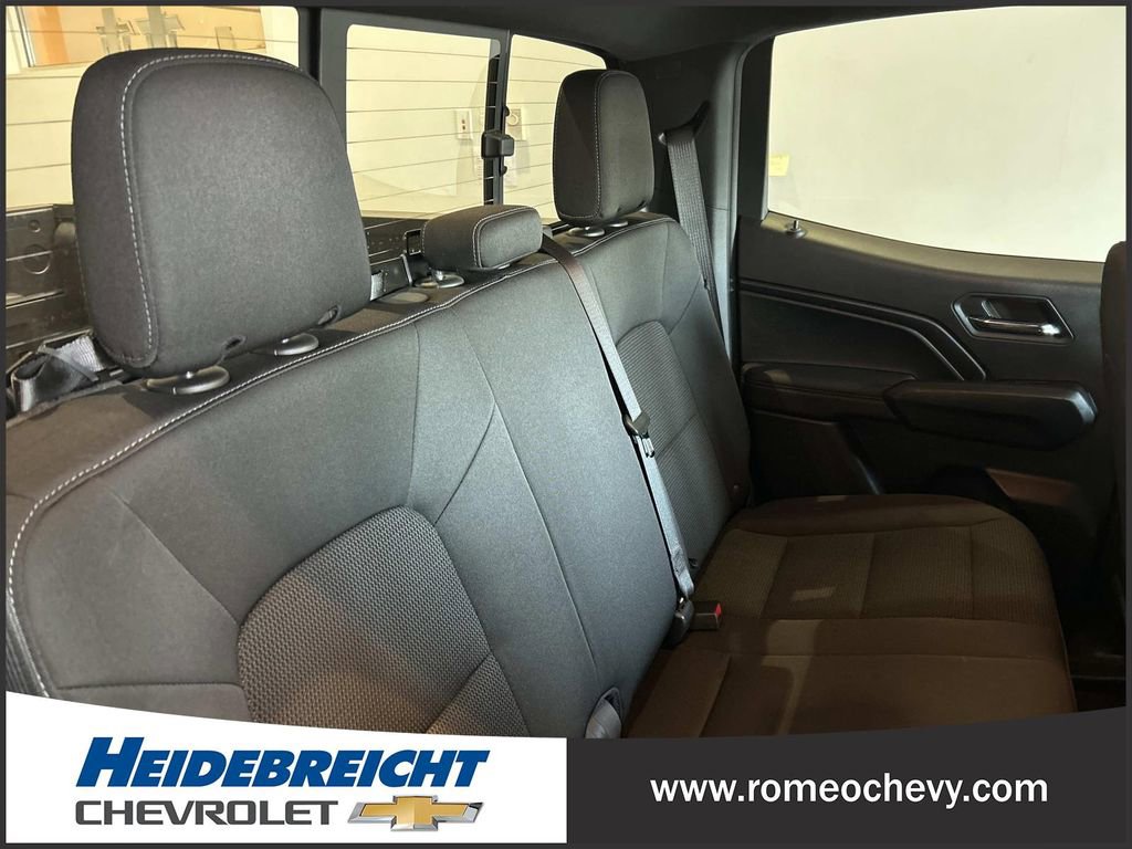 Used 2023 Chevrolet Colorado LT w/ LT Convenience Package II AWD/4WD image 30