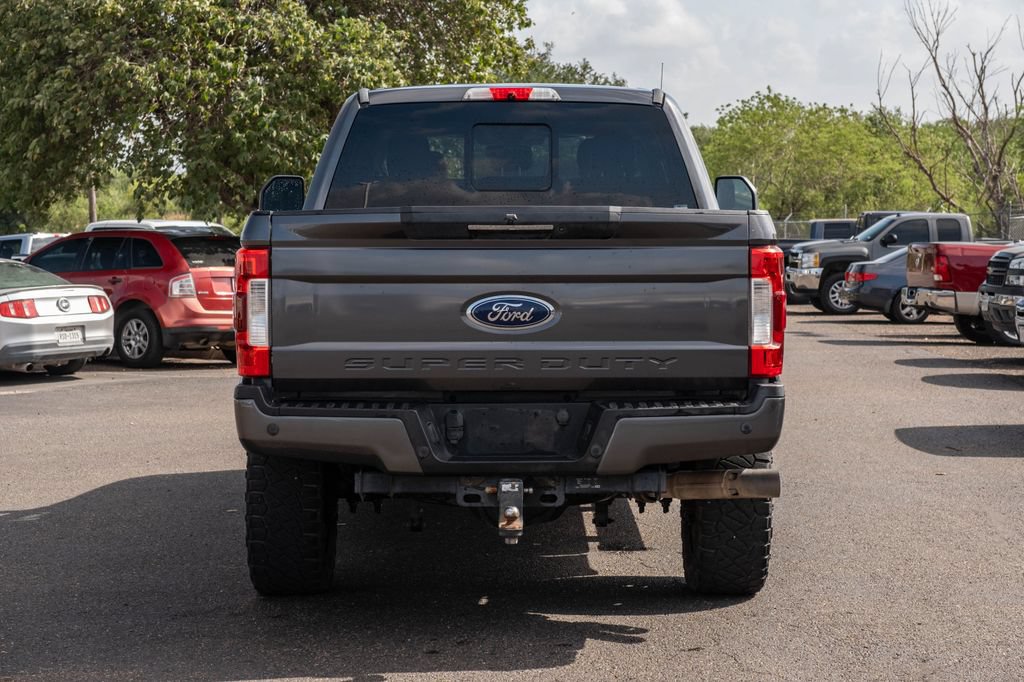 Certified 2019 Ford F250 Lariat w/ Lariat Ultimate Package AWD/4WD image 4