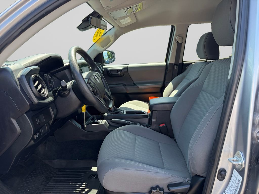 Used 2021 Toyota Tacoma SR AWD/4WD image 10